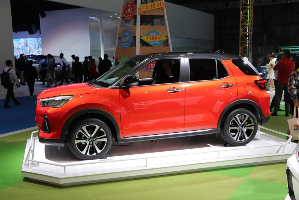 toyota crossover 