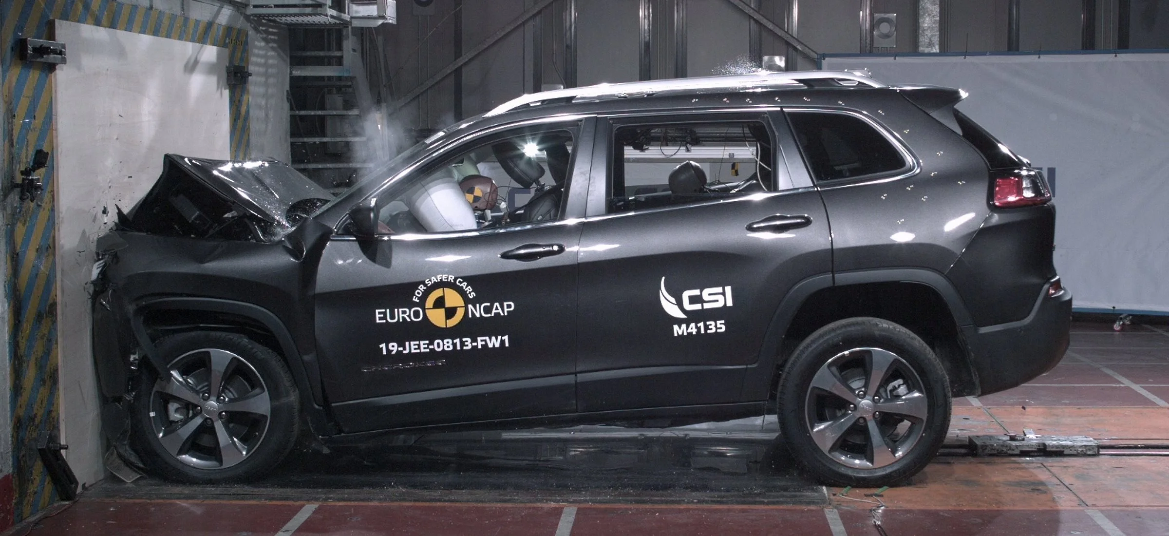 Jeep Cherokee crash test