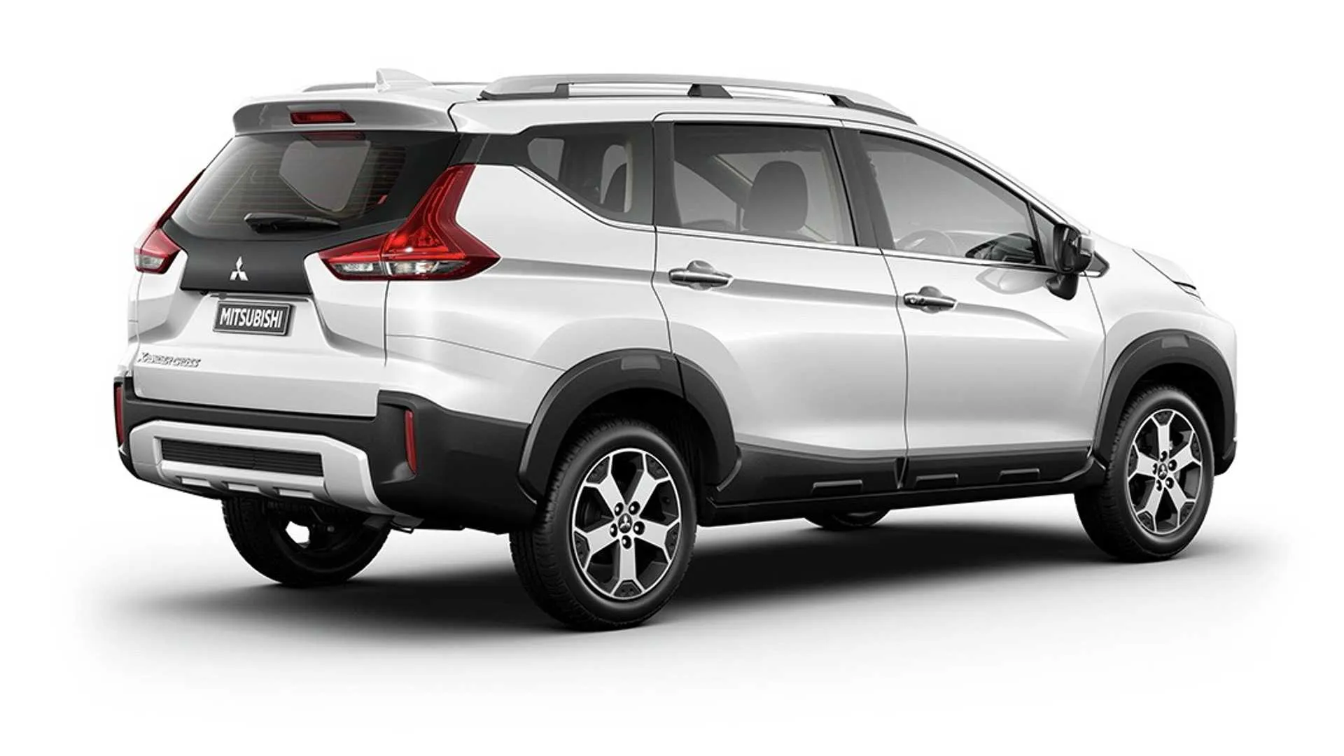 mitsubishi xpander cross 