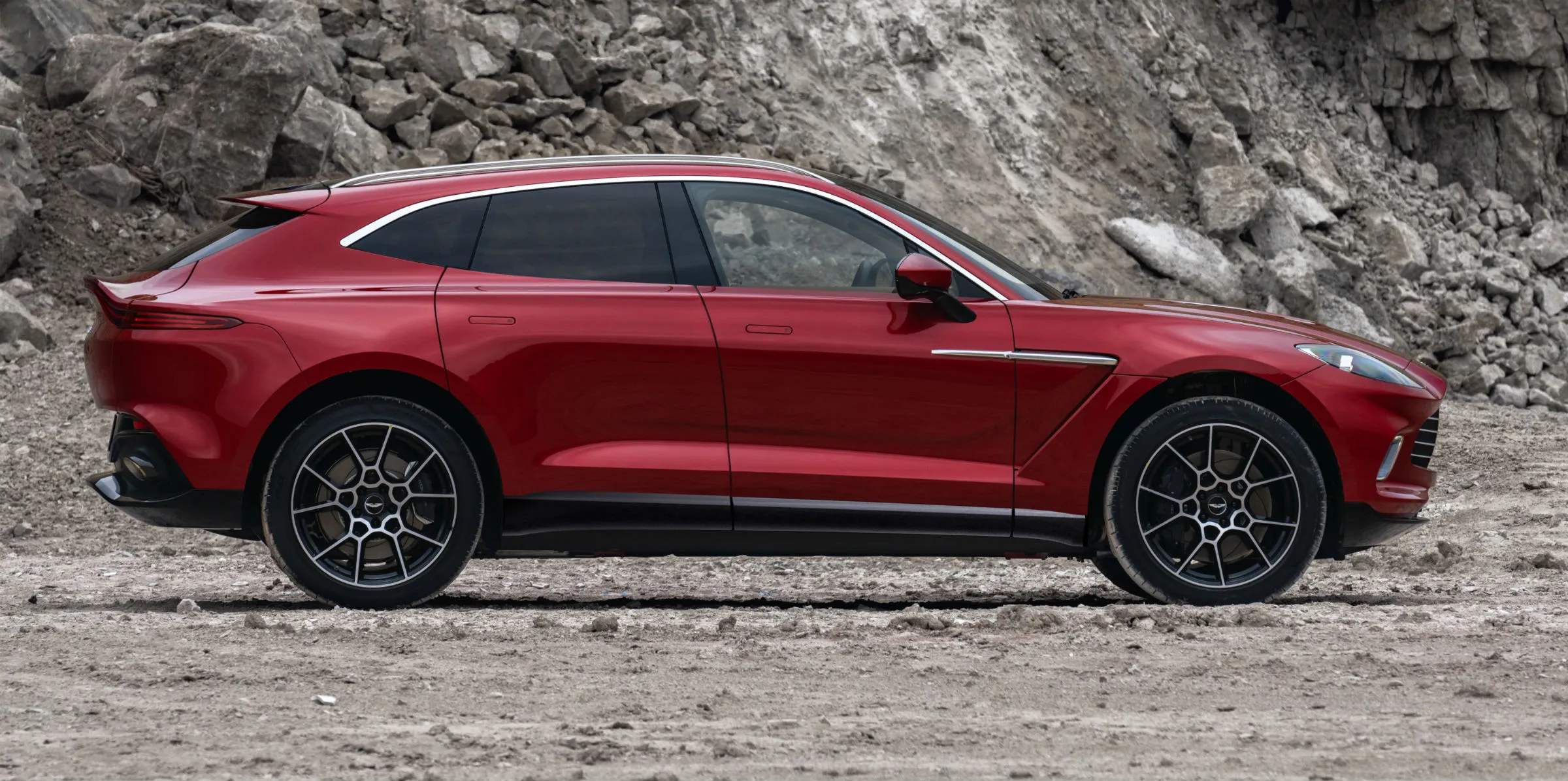 Aston Martin DBX