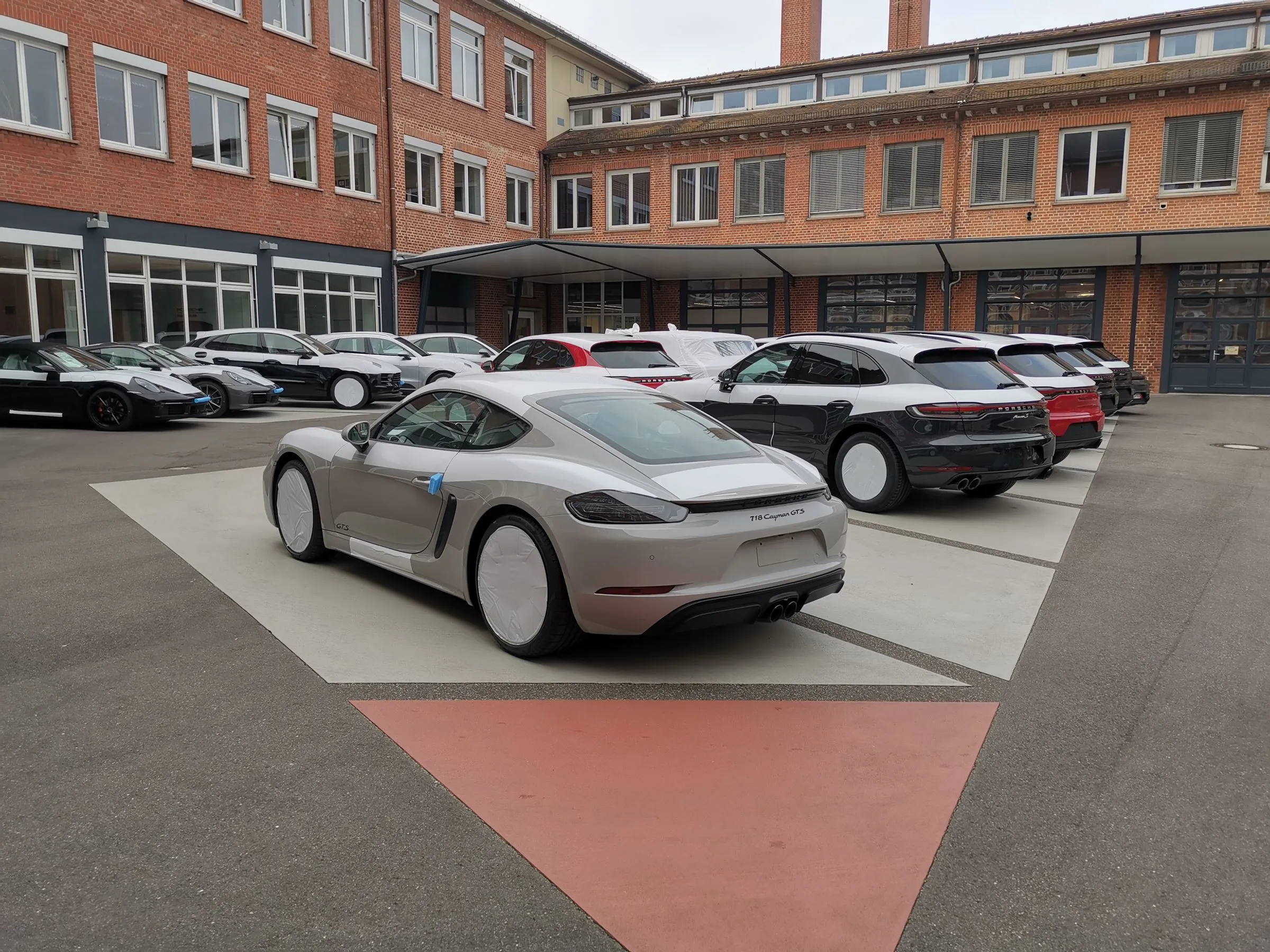 Porsche Exclusive Manufaktur relacja 