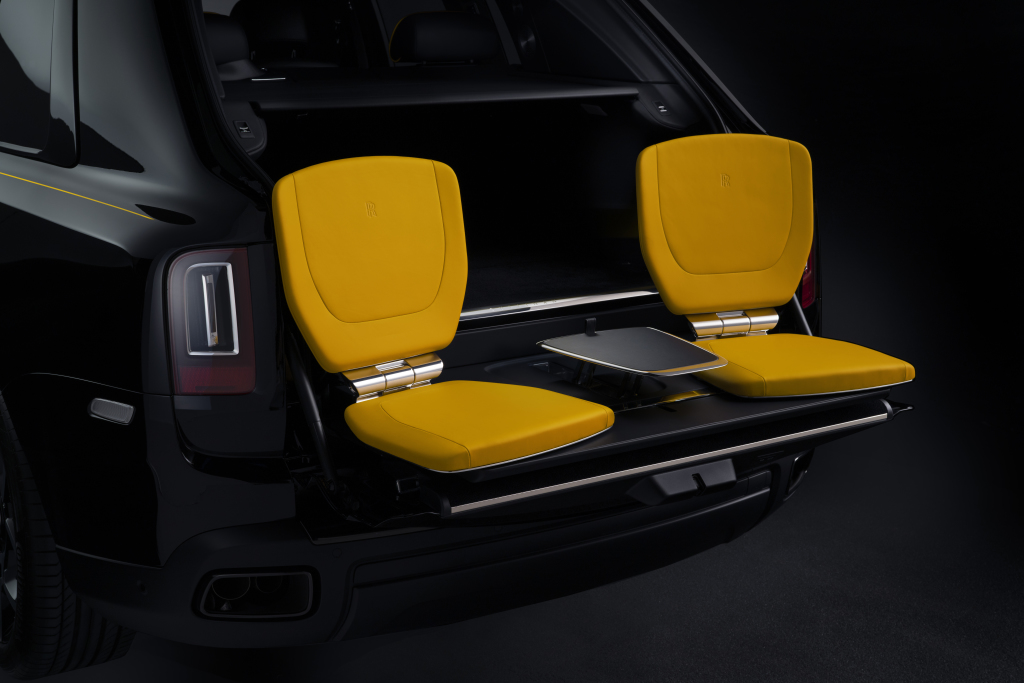 rolls-royce cullinan black badge 