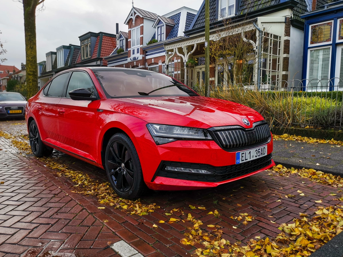 Skoda Superb iV hybrid test