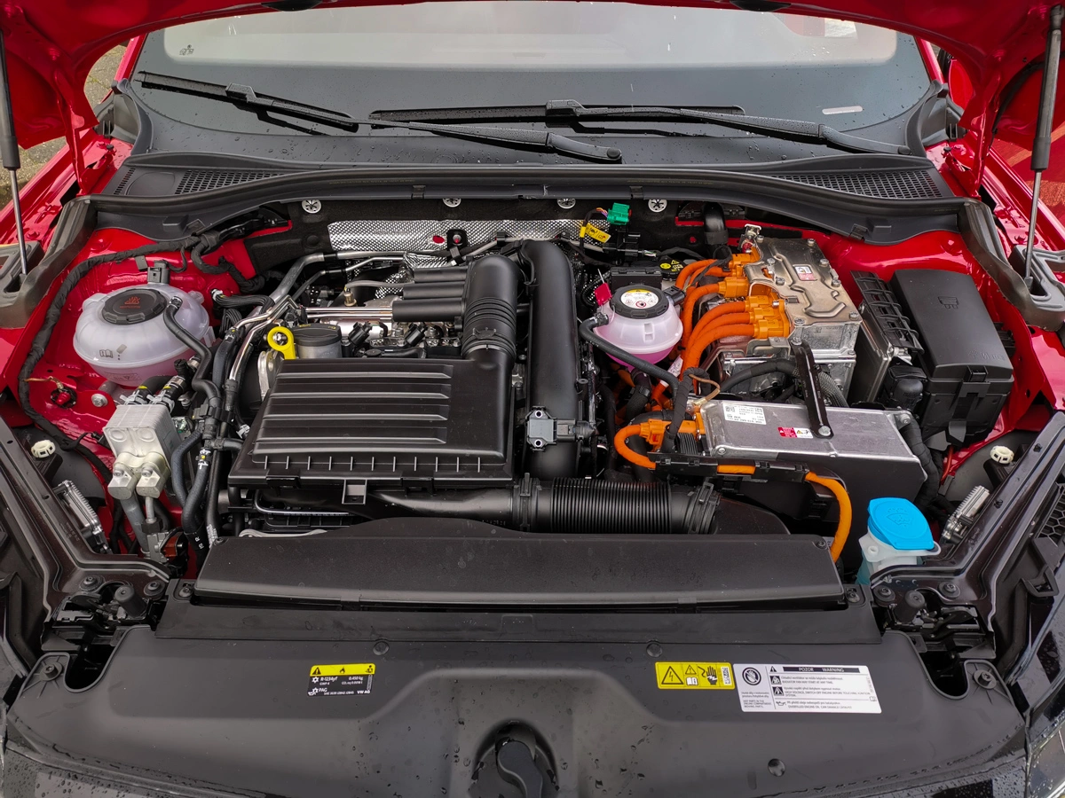 Skoda Superb iV hybrid test