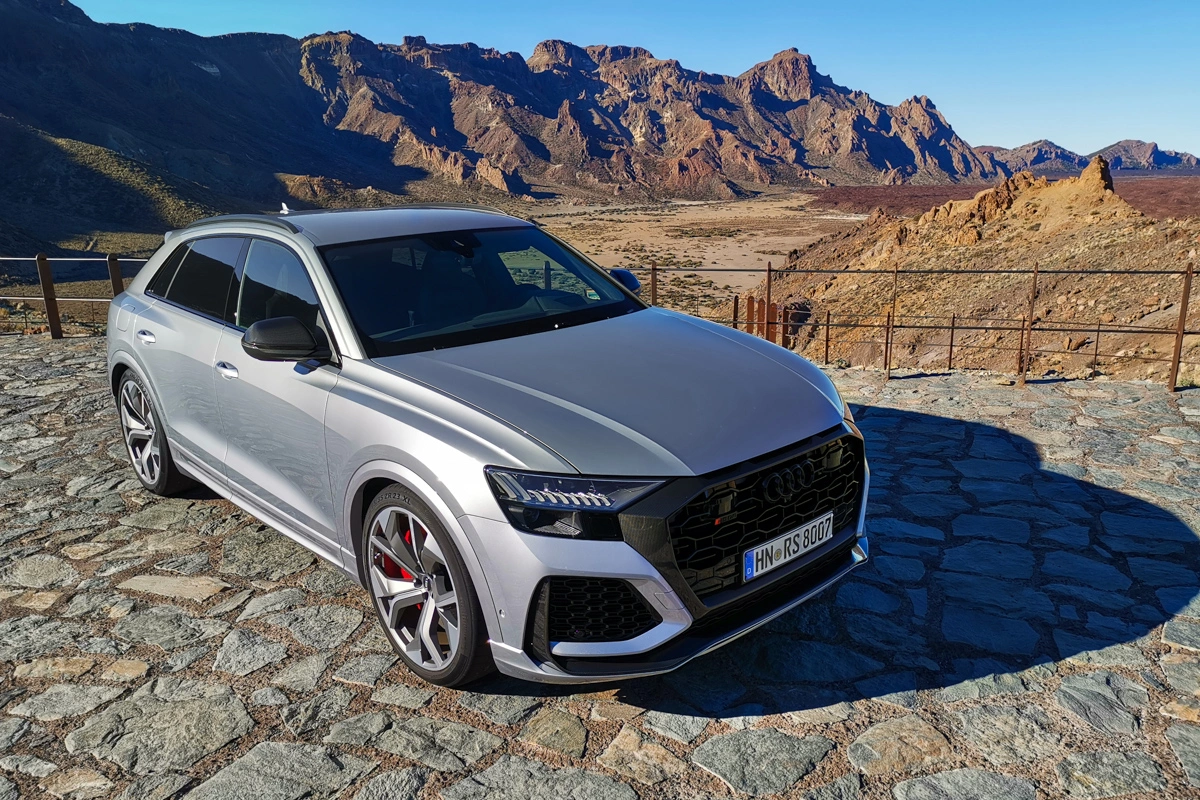 Audi RS Q8 2020 test 