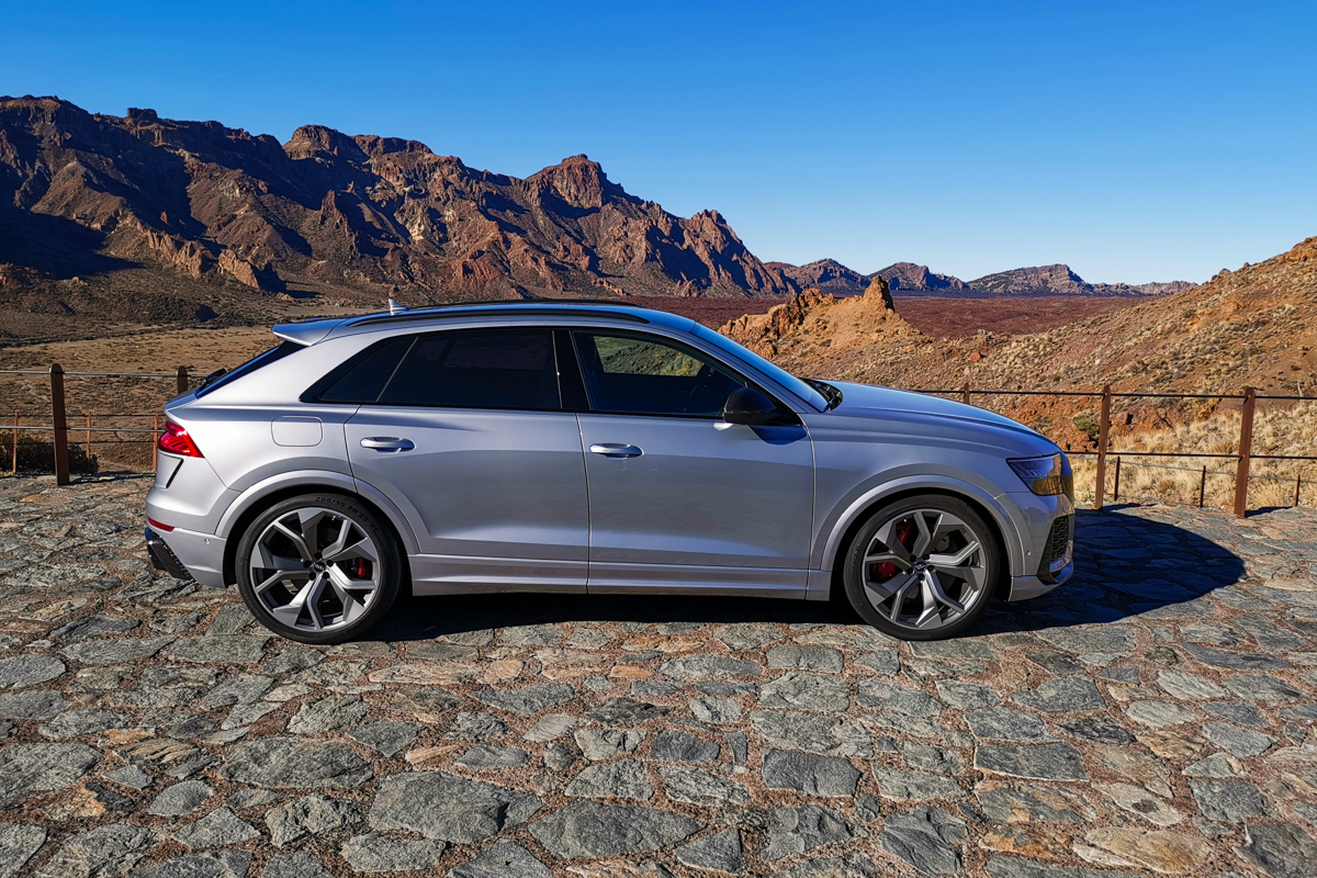 Audi RS Q8 2020 test 