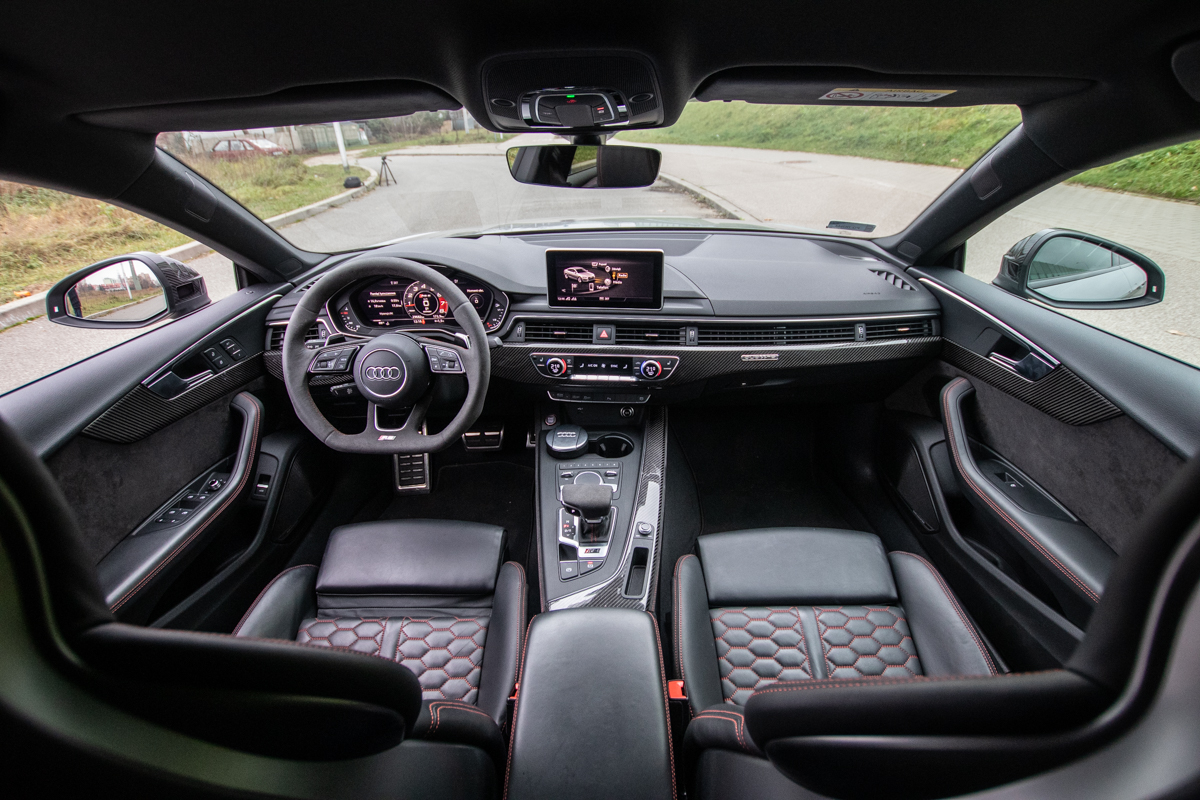 Audi RS5 Sportback BMW X3 M Competition 