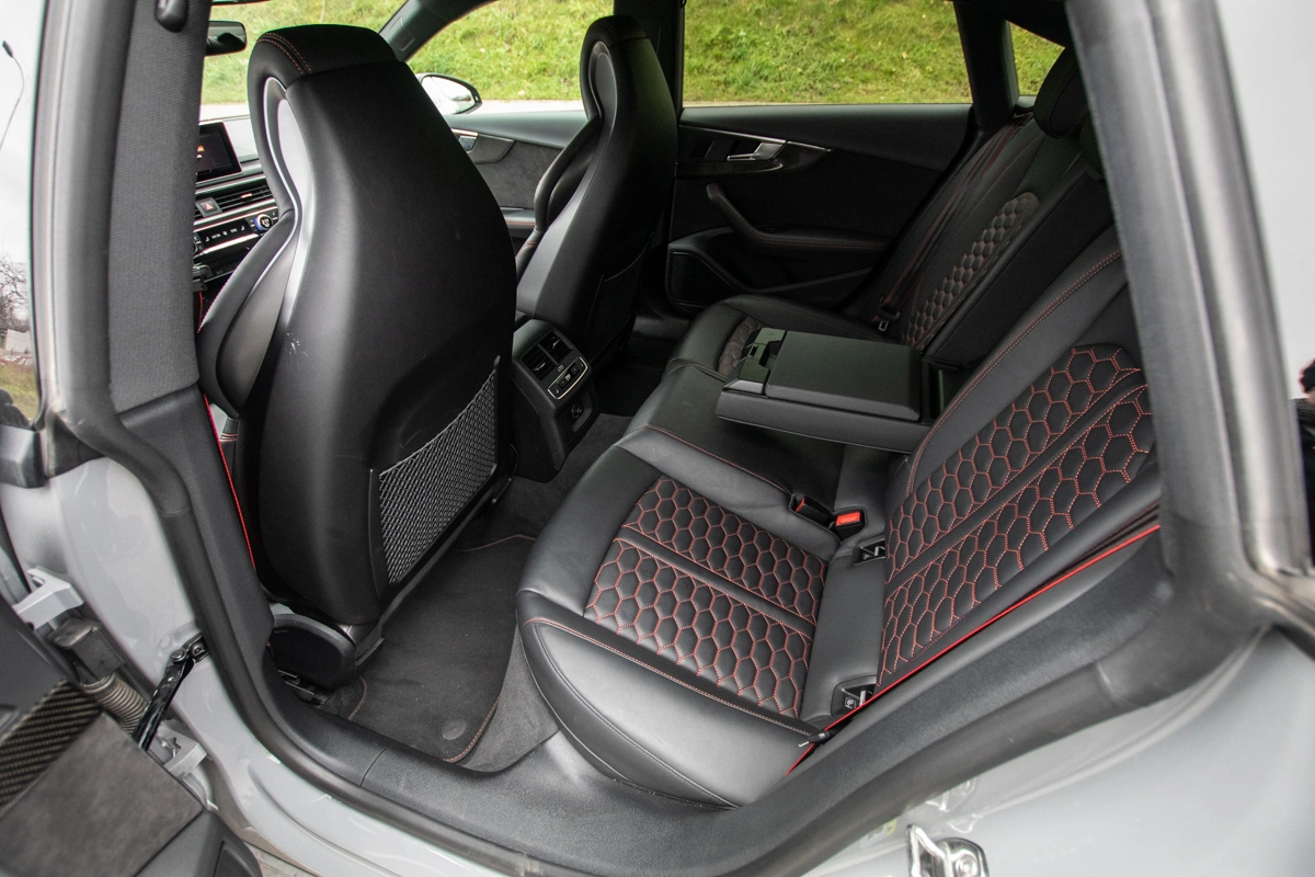 Audi RS5 Sportback BMW X3 M Competition 