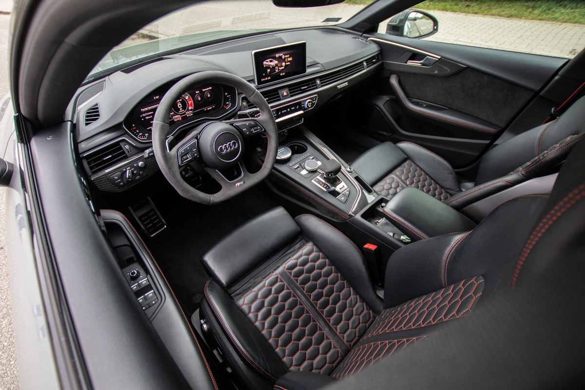 Audi RS5 Sportback BMW X3 M Competition 