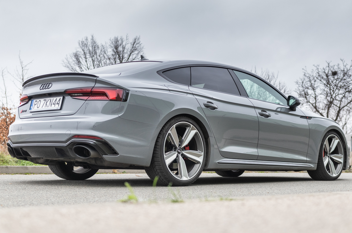 Audi RS5 Sportback BMW X3 M Competition 