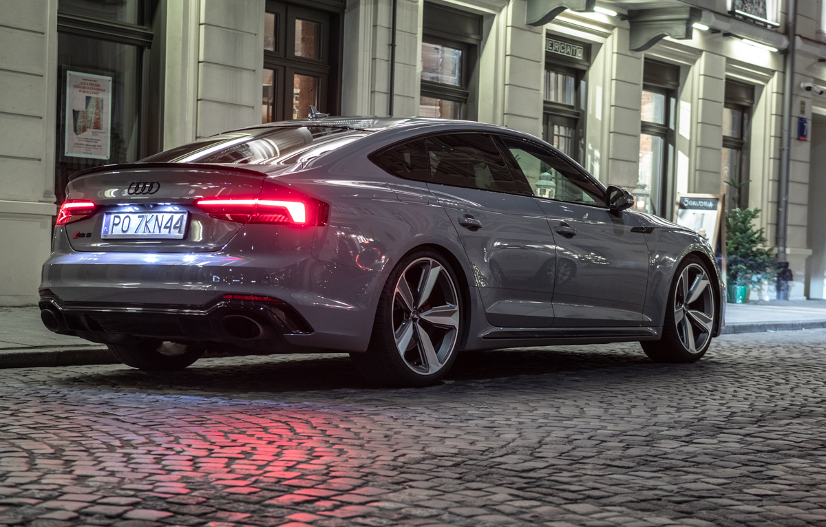 Audi RS5 Sportback BMW X3 M Competition 