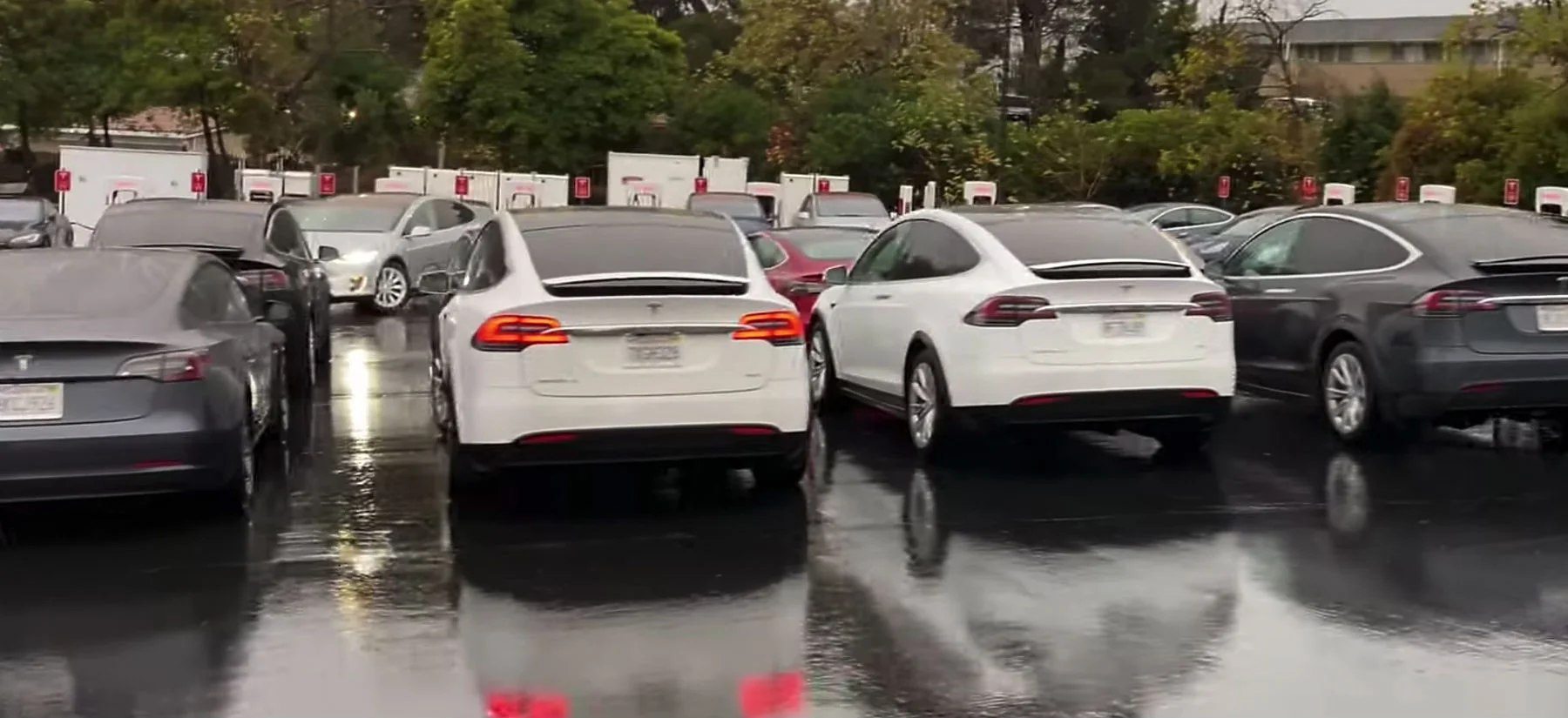 tesla sprzedaż 2020