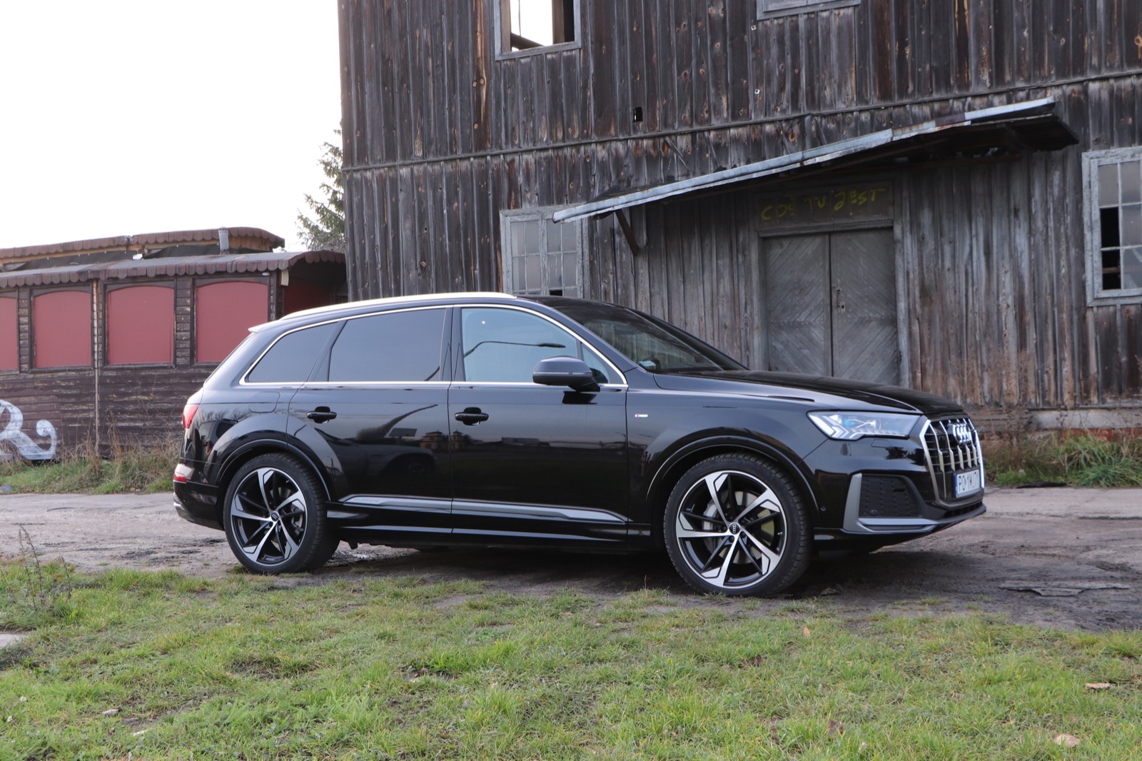 audi q7 lifting test 