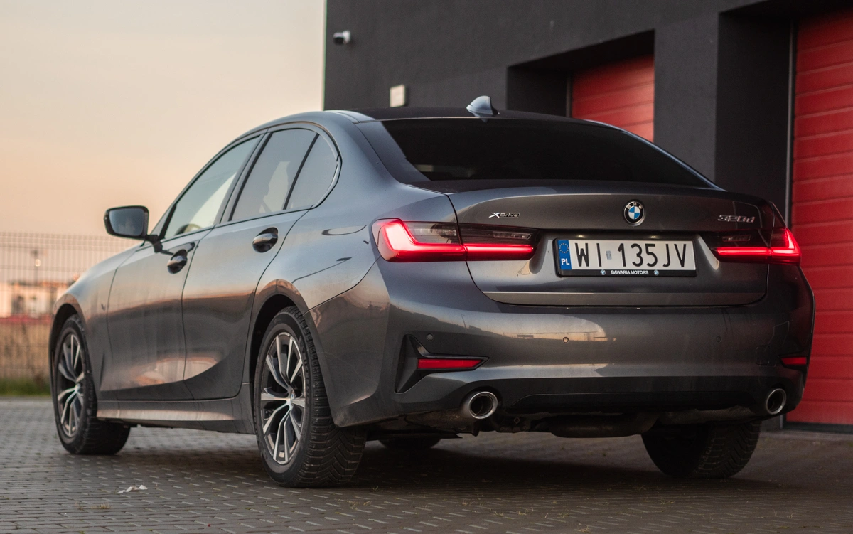 BMW G20 leasing cena