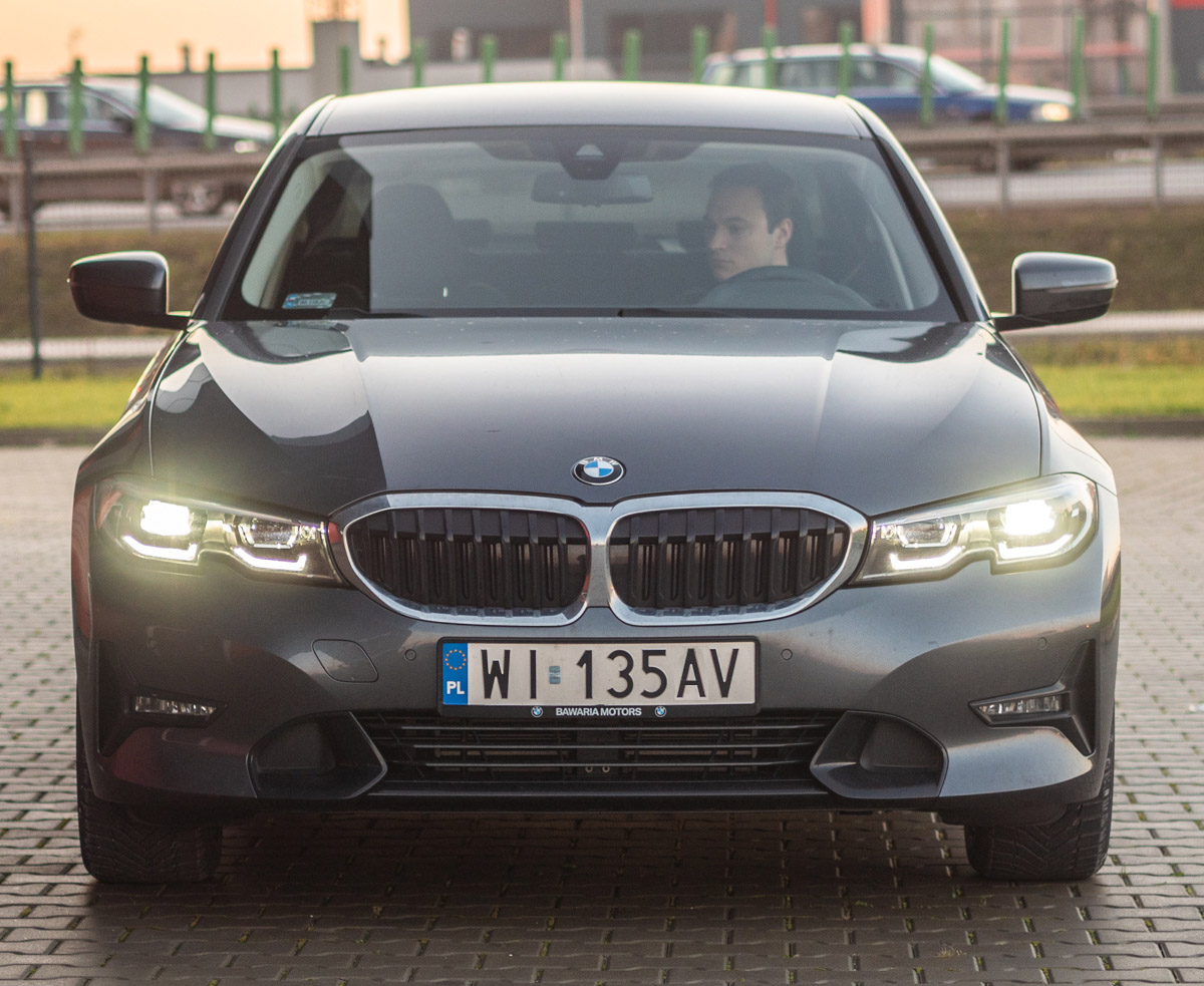 BMW G20 leasing cena 