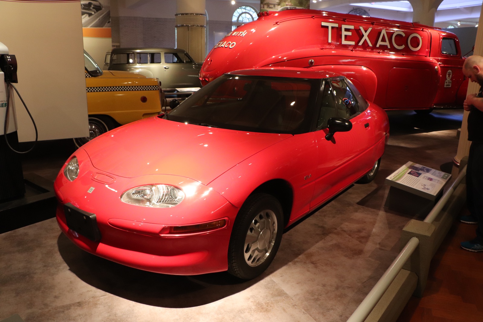 gm ev1 