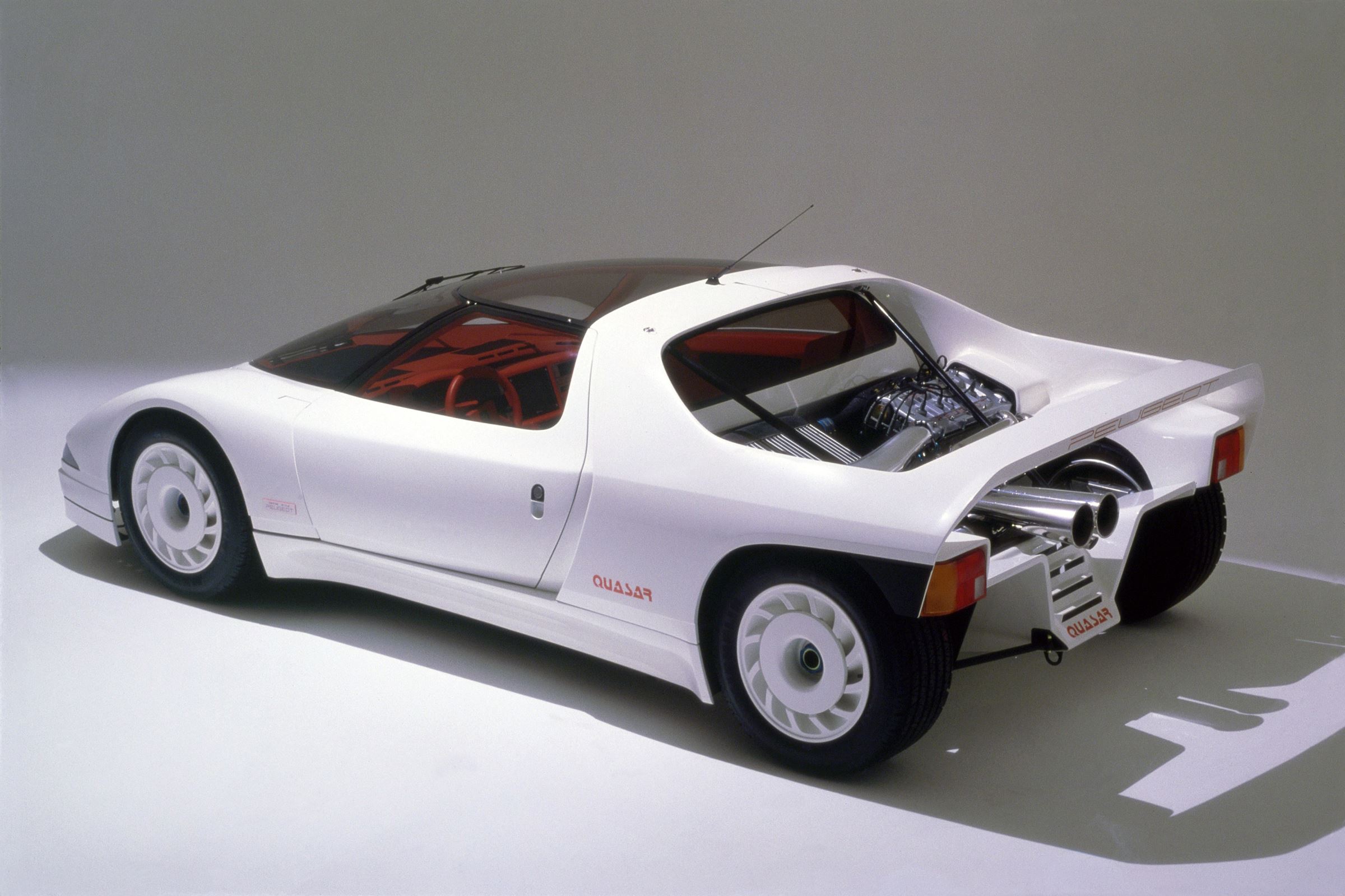Peugeot Quasar historia 