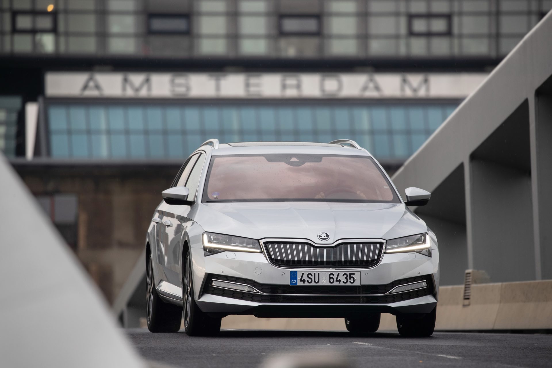 Skoda Superb iV plug-in hybrid 