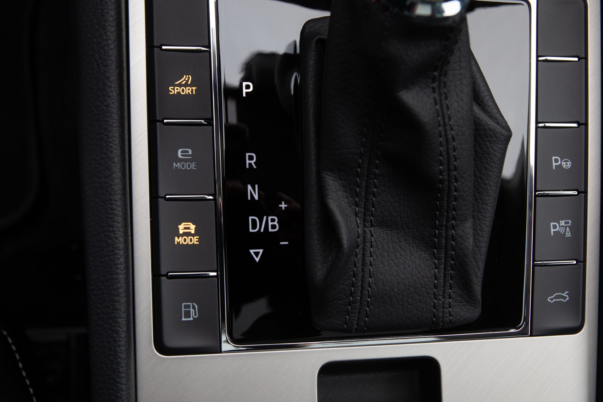 Skoda Superb iV plug-in hybrid 