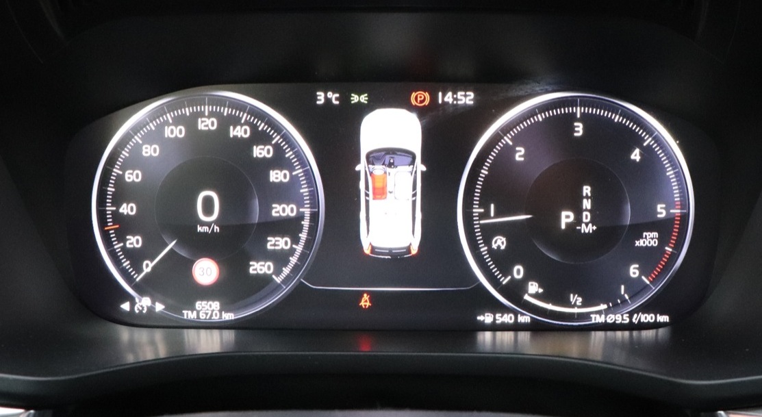 volvo xc60 r-design ceny 
