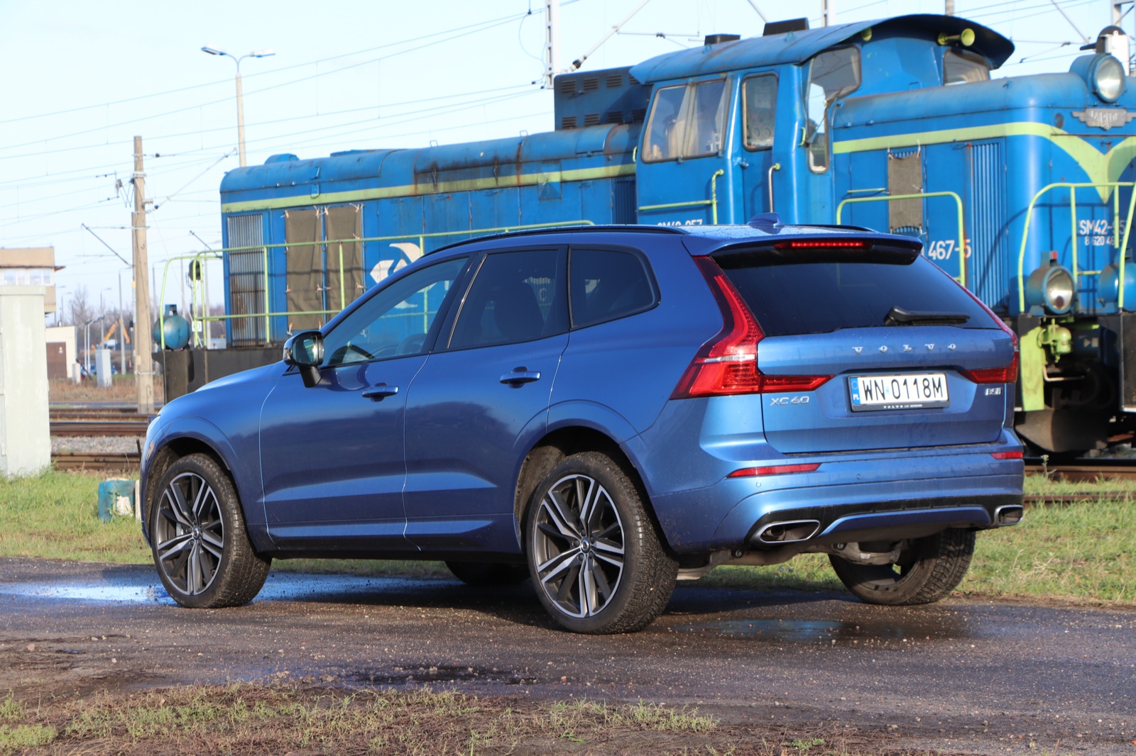 volvo xc60 r-design ceny 