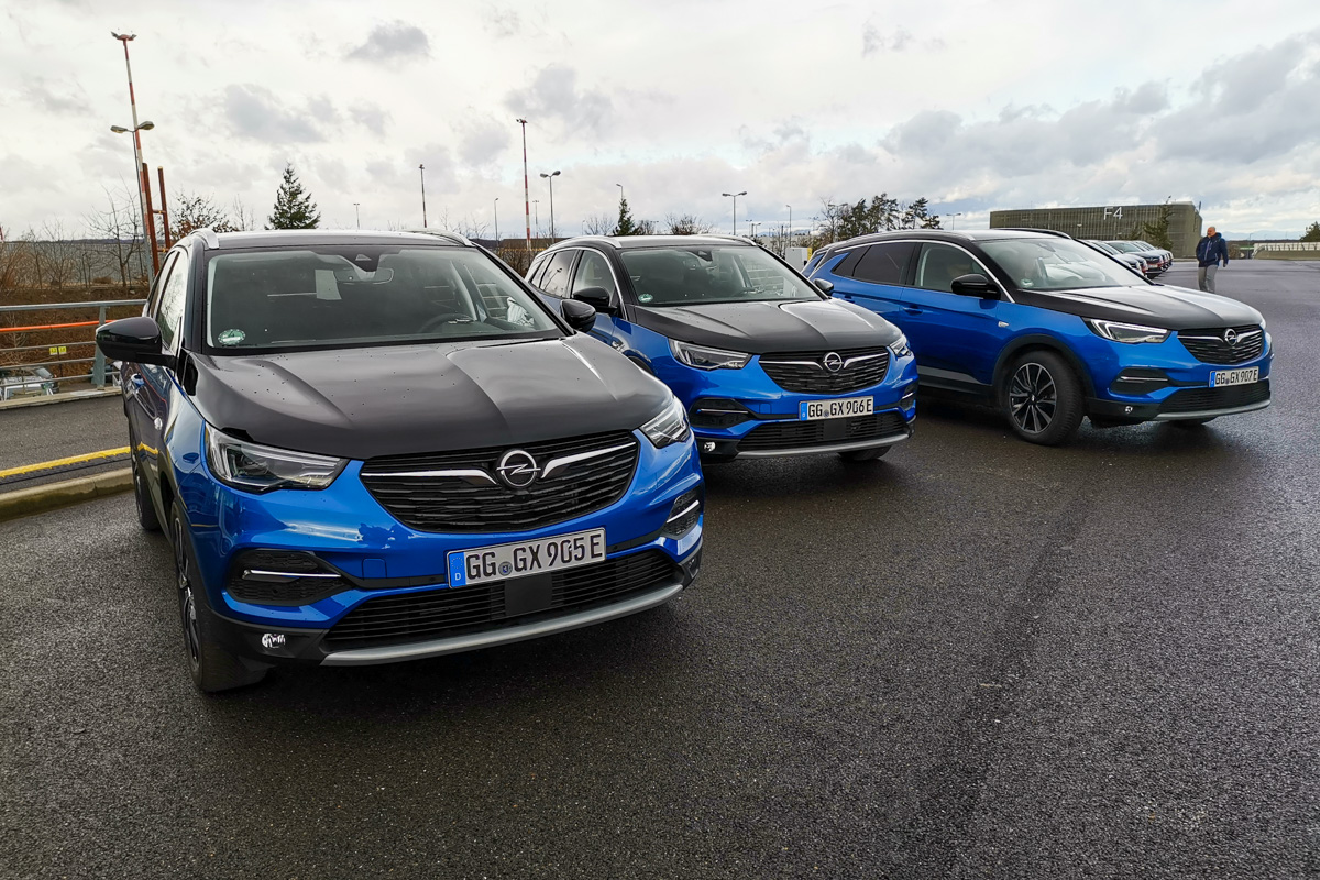 Opel Grandland X Hybrid4 test 
