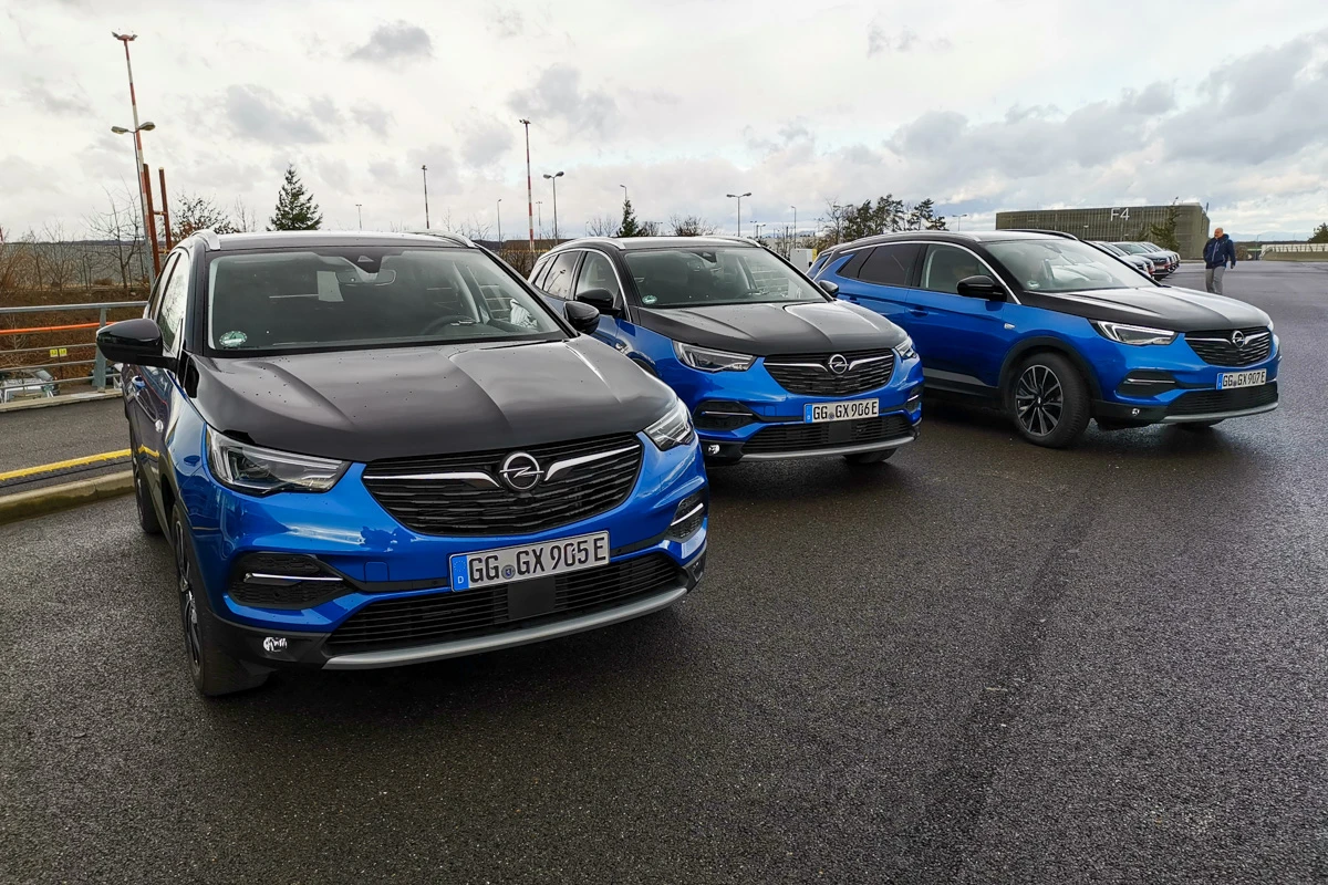 Opel Grandland X Hybrid4 test 