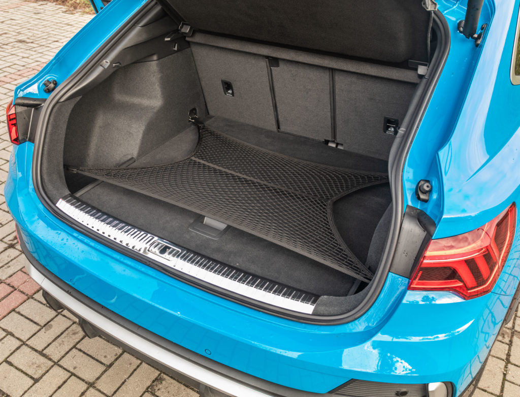 audi q3 sportback test 