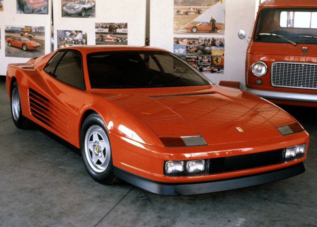 Ferrari Testarossa 