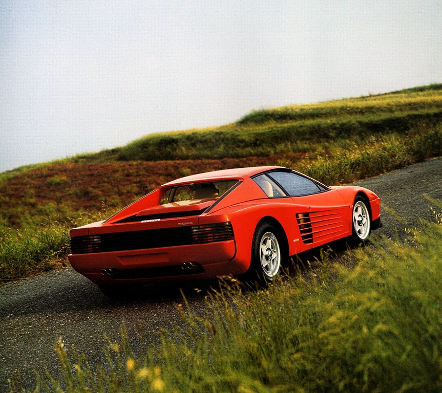Ferrari Testarossa 