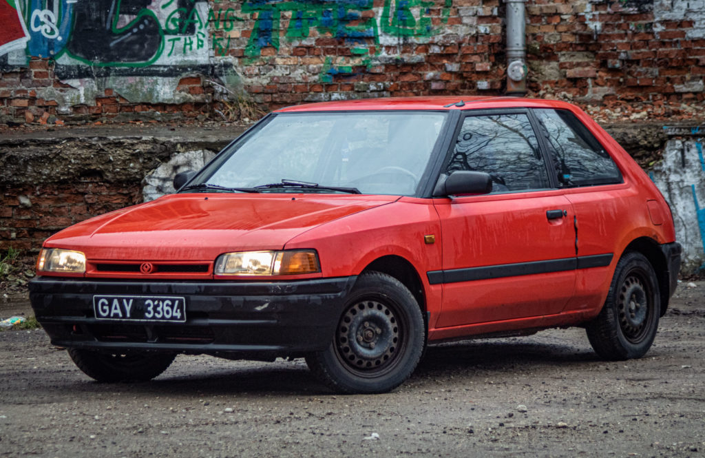 mazda 323 motobieda 