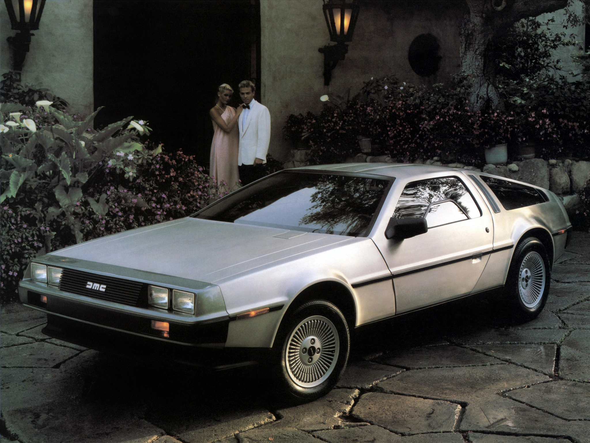 nowy DeLorean DMC 12  