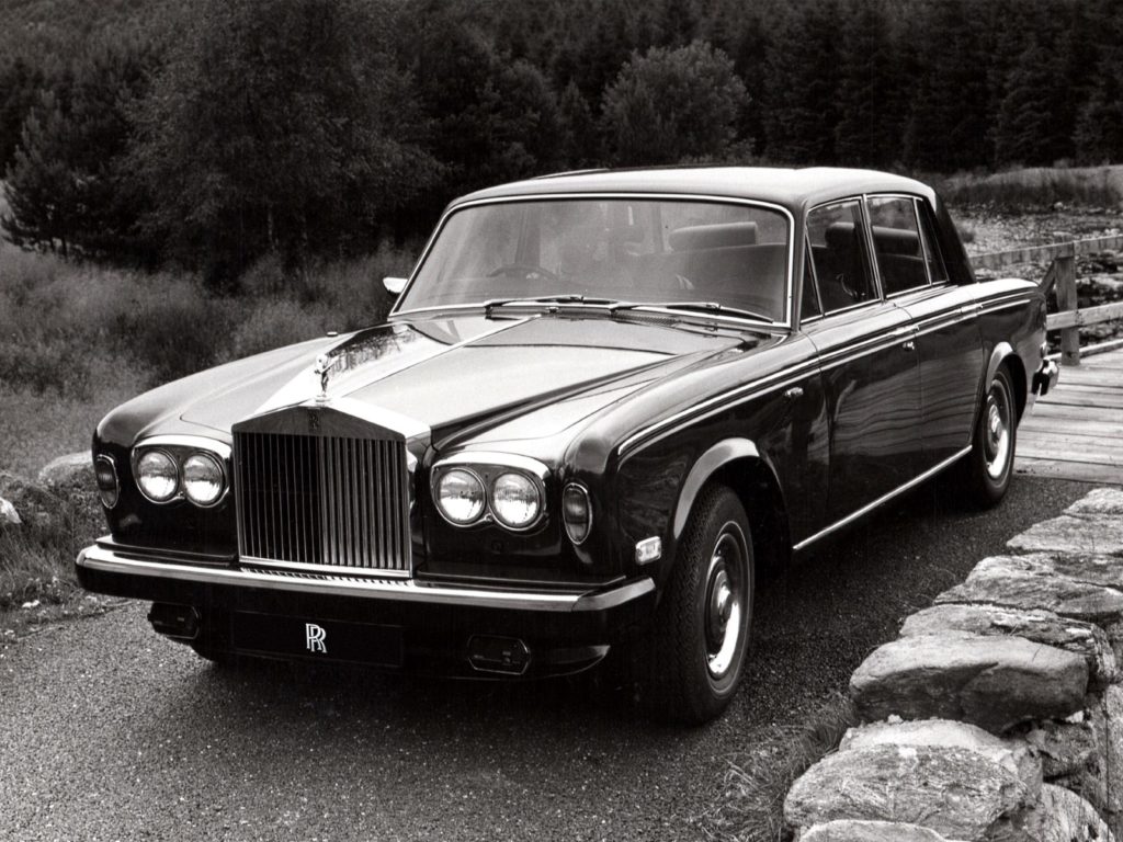 Bentley V8 