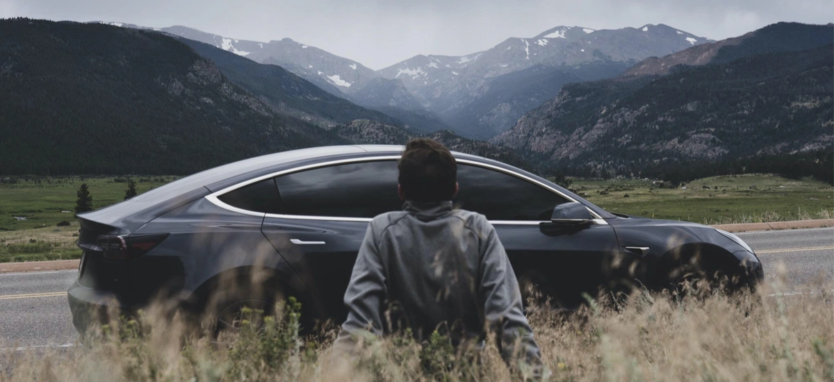 tesla akcja serwisowa