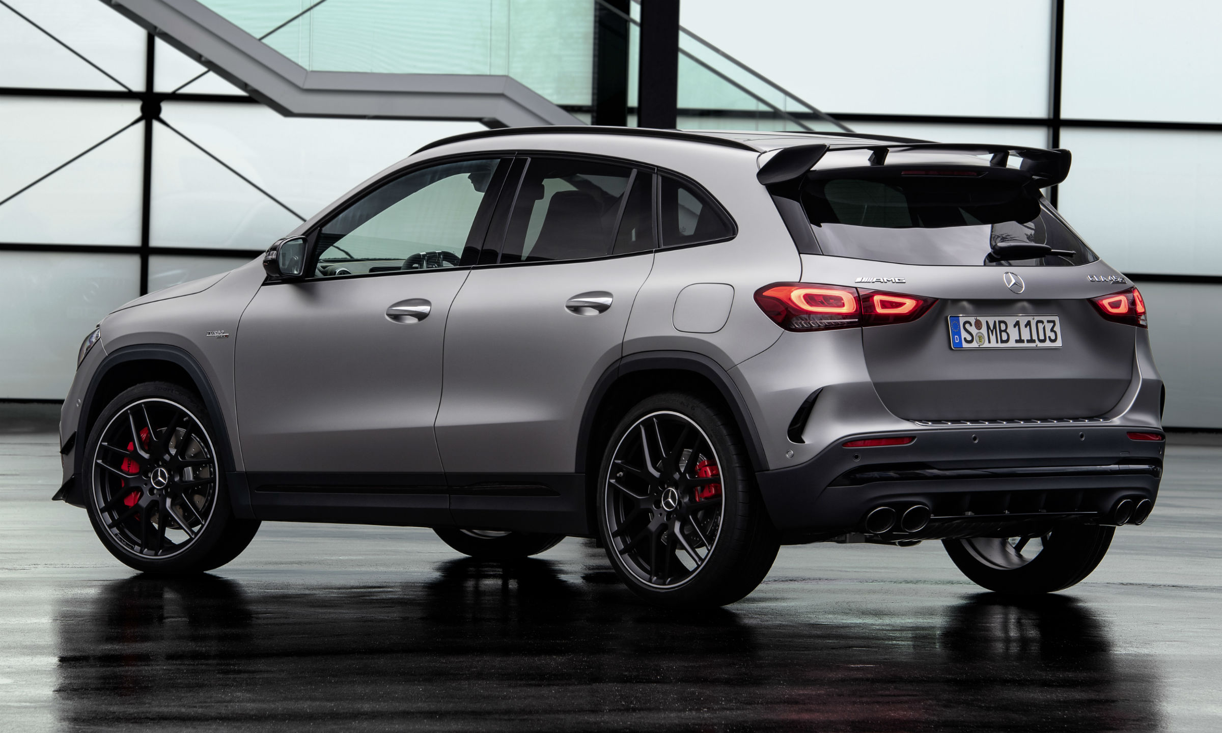 Mercedes-AMG GLA 45 