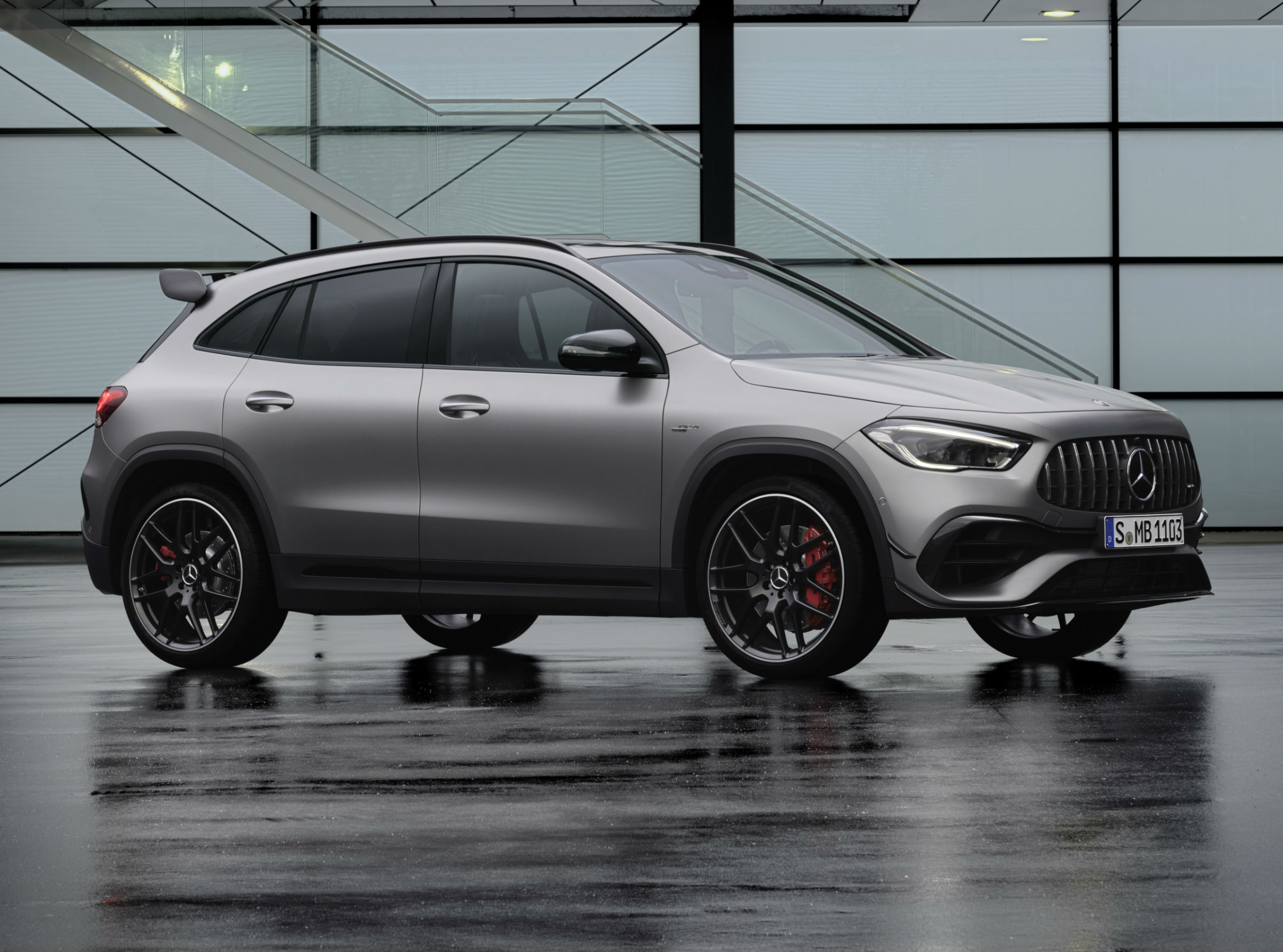 Mercedes-AMG GLA 45 