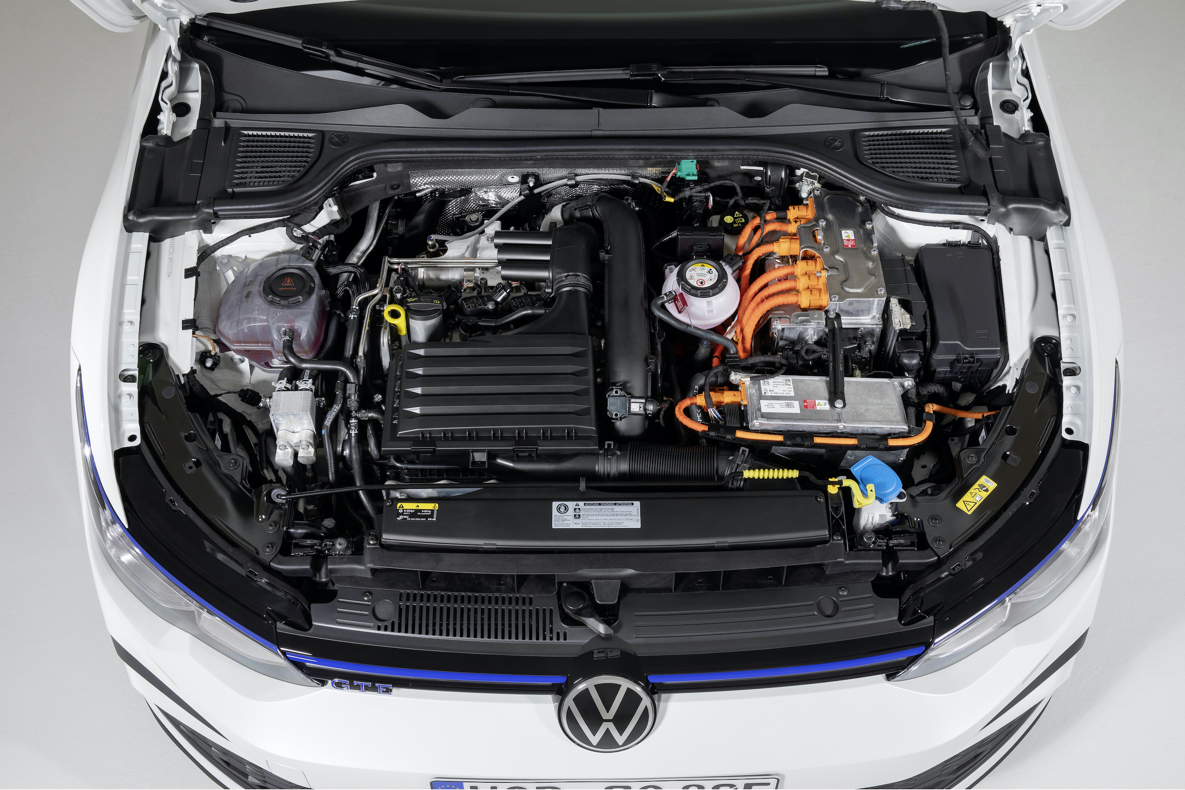 VW Golf GTE 