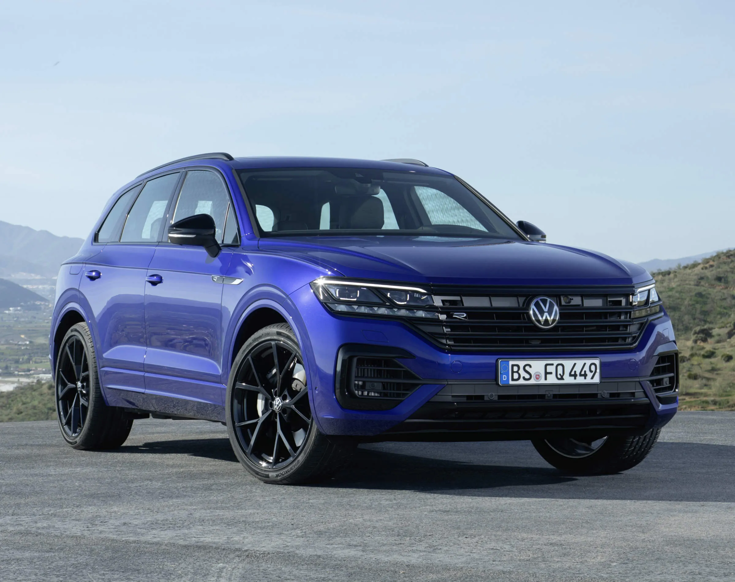 VW Touareg R 