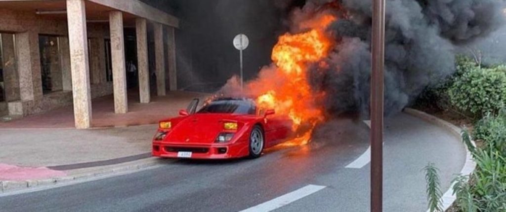 ferrari f40 pożar