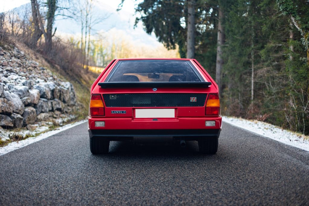 Lancia Delta S4 Stradale 