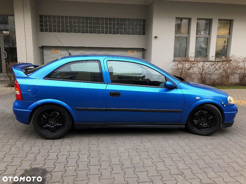 tani hot hatch 