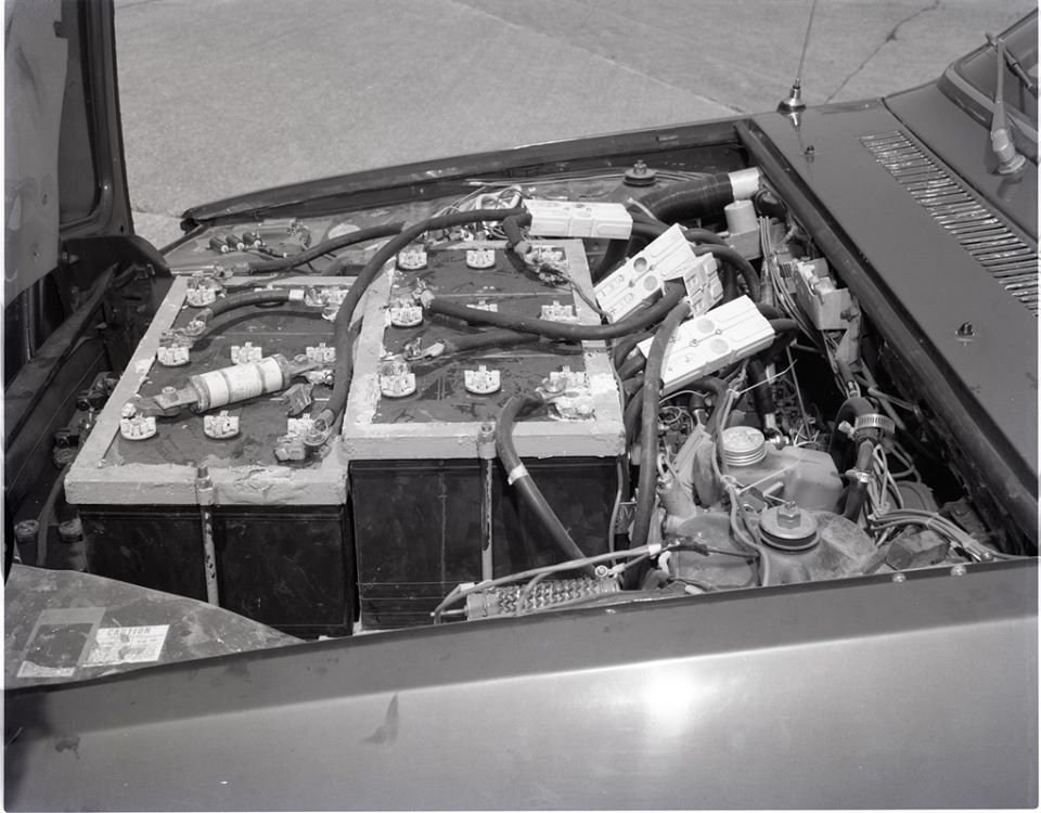 renault 12 elektryczne 