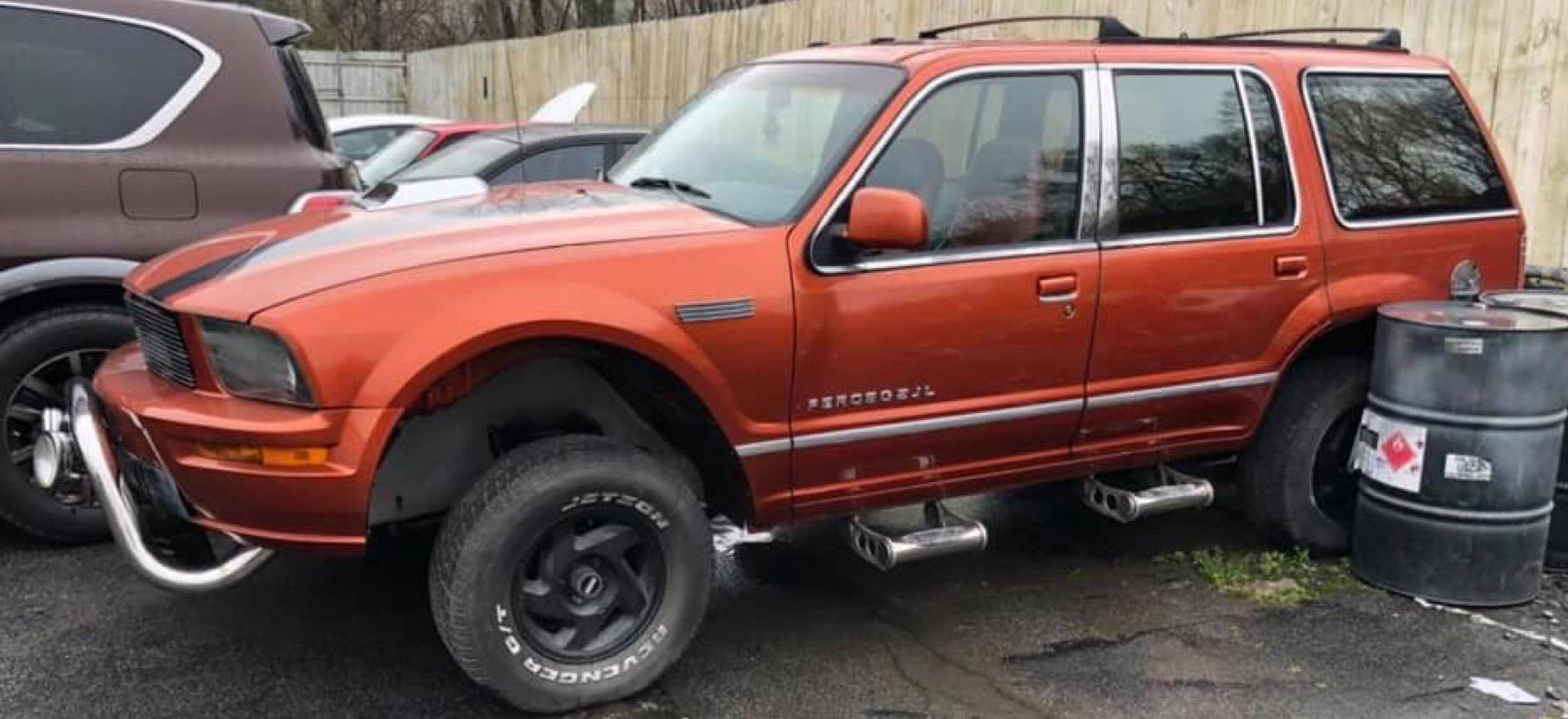 ford mustang explorer