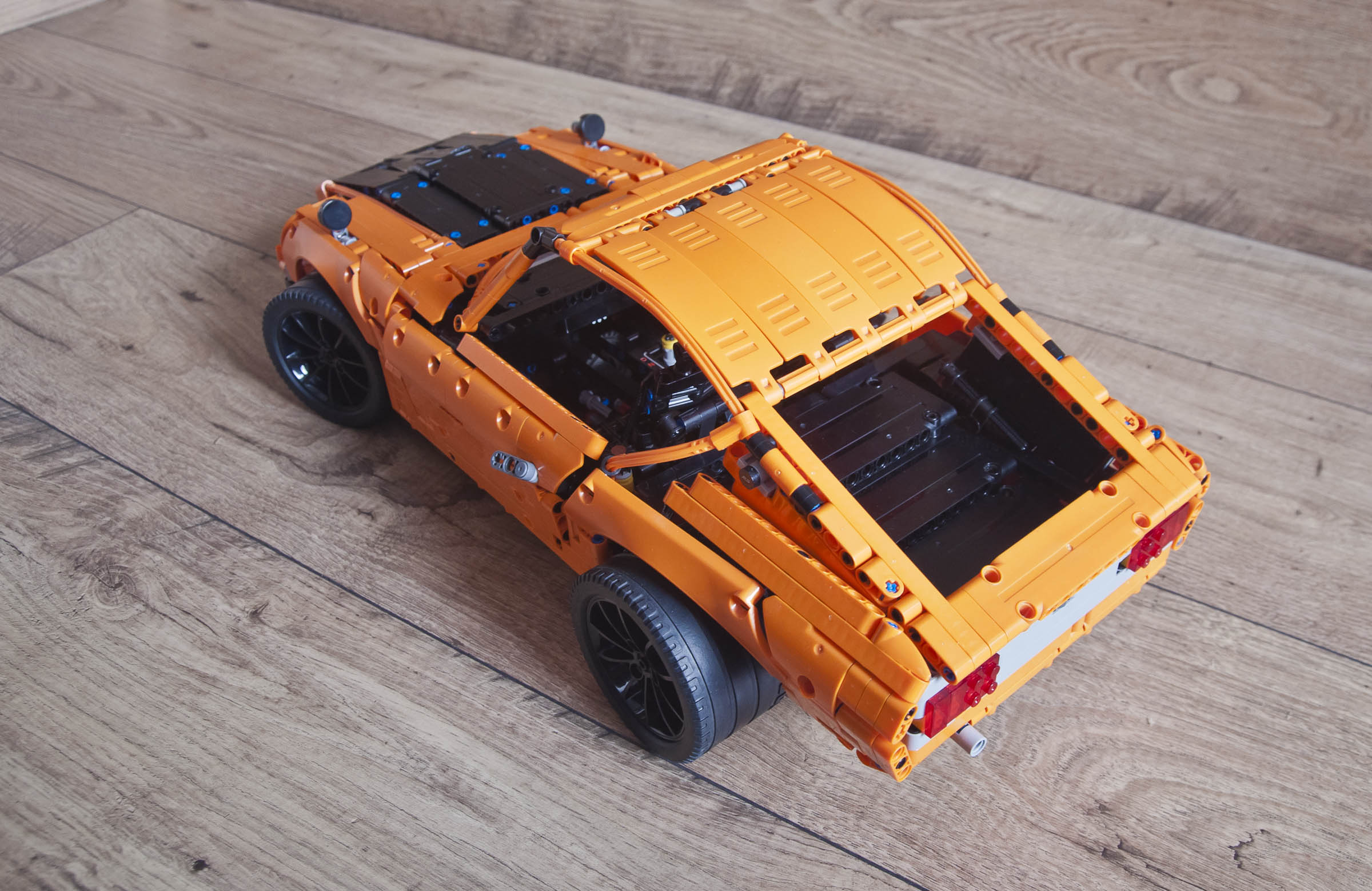 Datsun 240Z Lego 