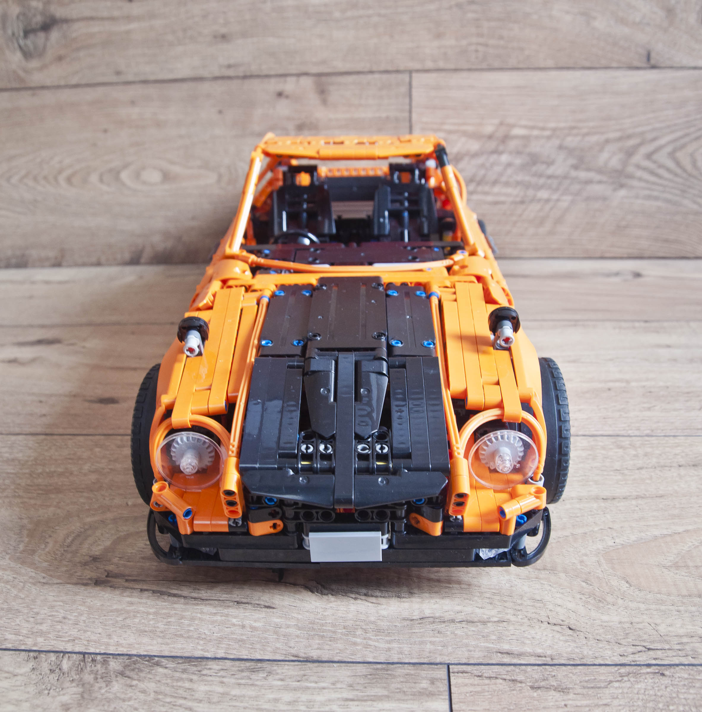 Datsun 240Z Lego 