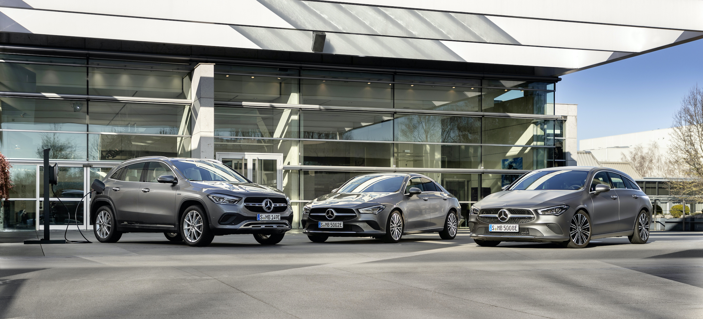 Mercedes GLA hybryda 