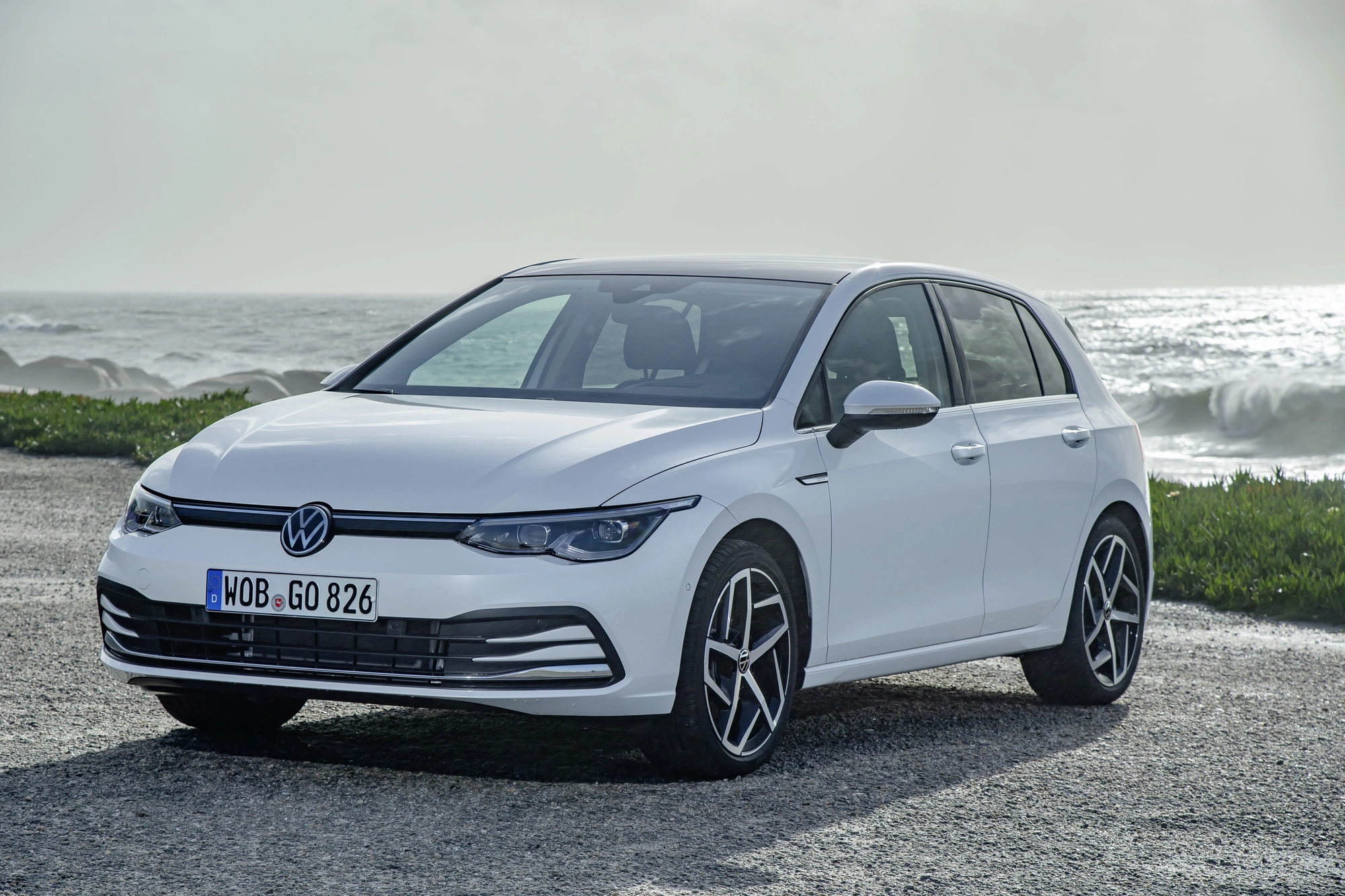 VW Golf hybryda