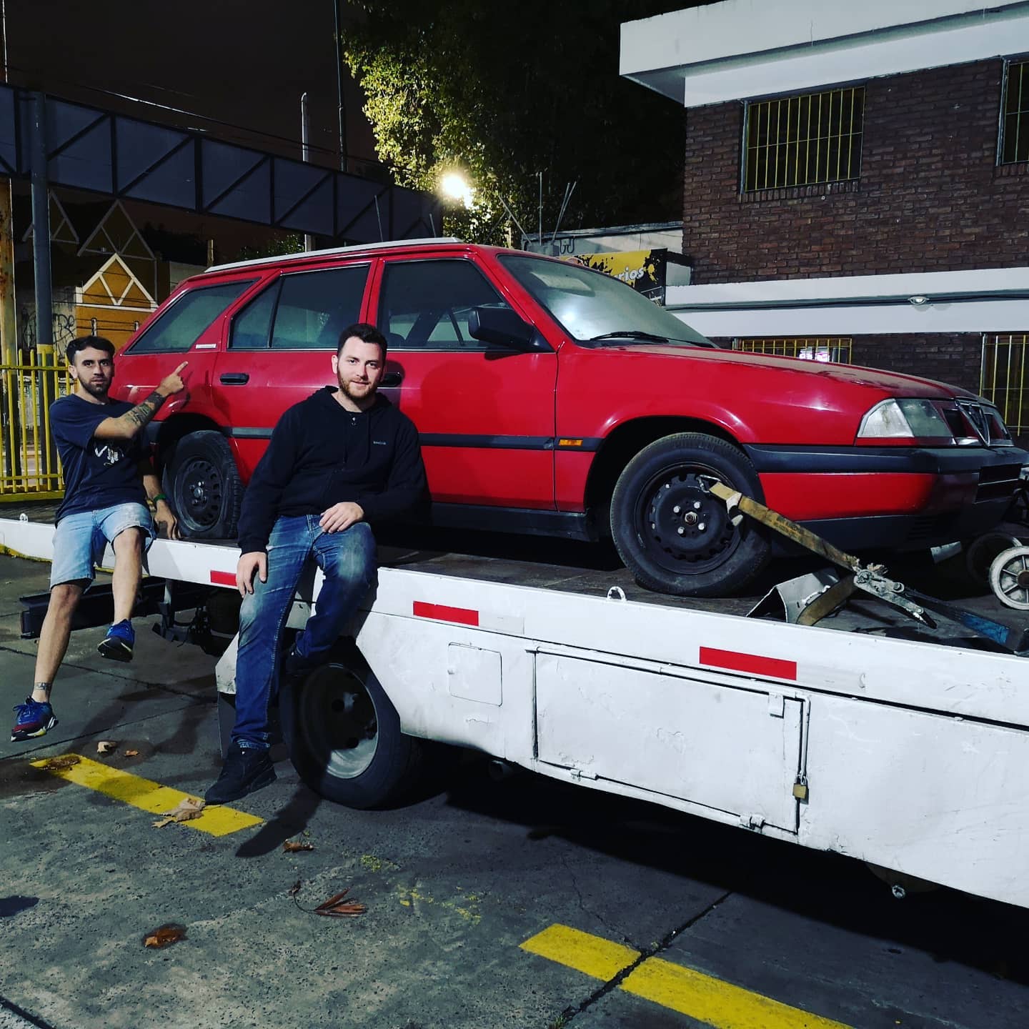 Idealnie bezwartościowy barnfind z Argentyny: nieużywane Uno, Tipo...