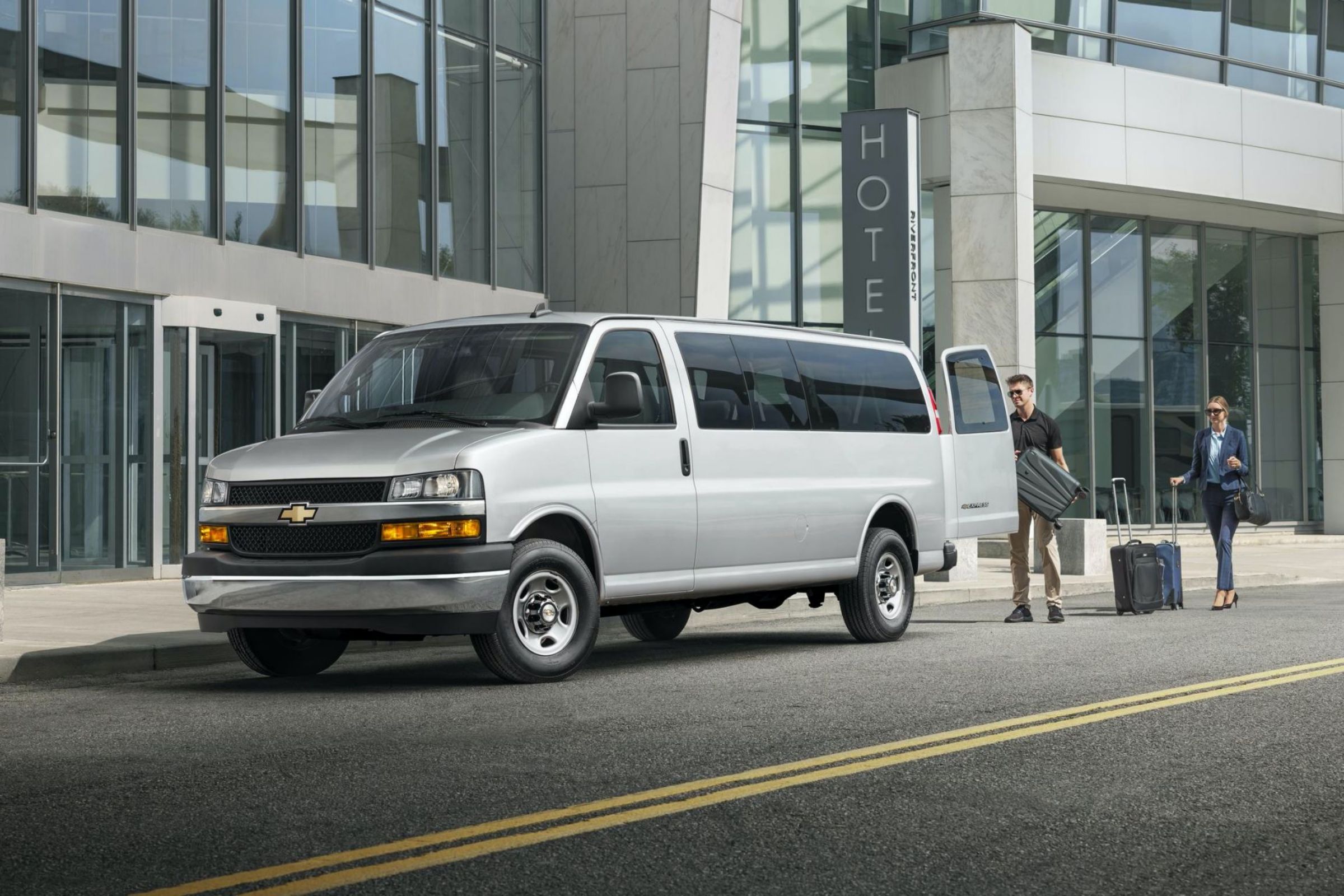 Chevrolet Express 6.6 V8 2021 