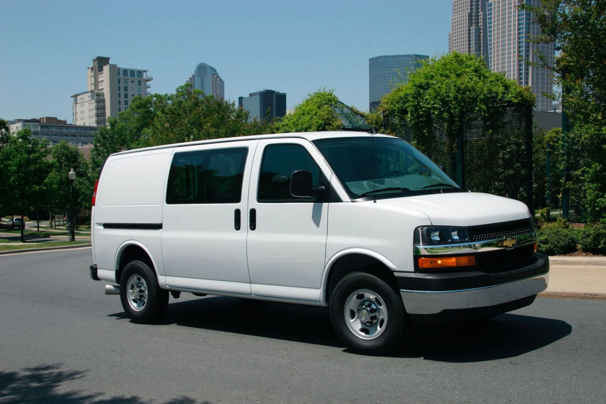 Chevrolet Express 6.6 V8 2021 